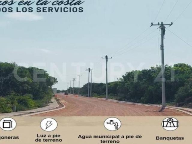 Terreno en Venta en Chuburná Puerto, Yucatán