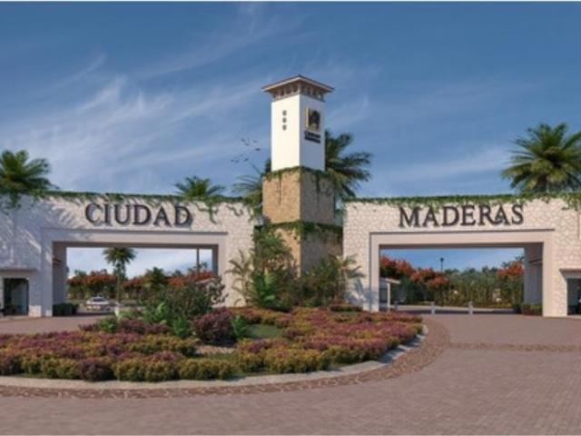 Terreno en venta en Ciudad Maderas, Lagos de Moreno, Jalisco