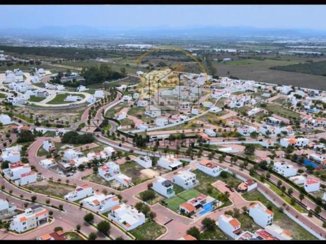 Terreno En Venta en Ciudad Maderas Querétaro