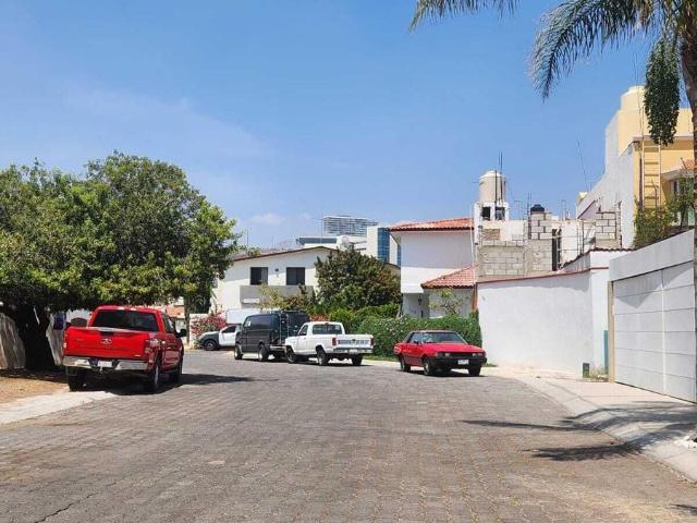 Terreno en Venta en Condominio a 5 minutos centro Queretaro