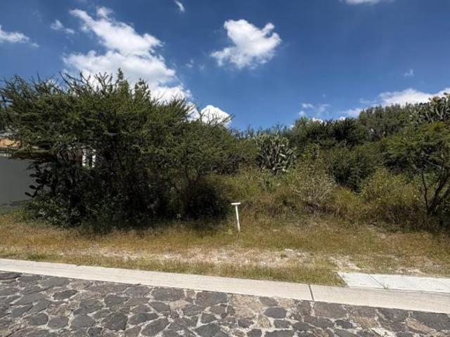 Terreno en venta en Club de Golf Amanali 4