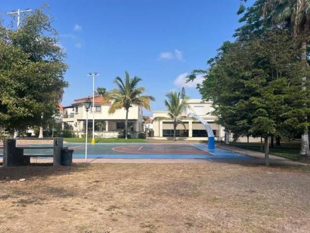 Terreno en venta en Club Real Mazatlán