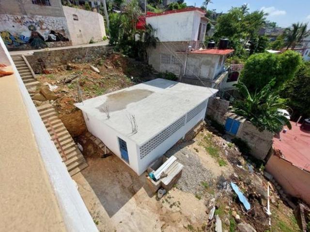 Terreno en Venta en Col. Vista Hermosa, La Cima