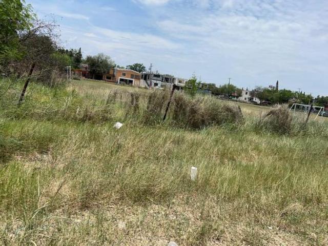 Terreno en Venta en Col. del Maestro Montemorelos 7618 m2