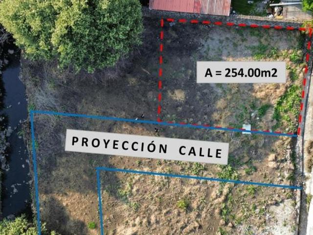 Terreno en Venta en Col. Las Granjas, Cuernavaca, Morelos
