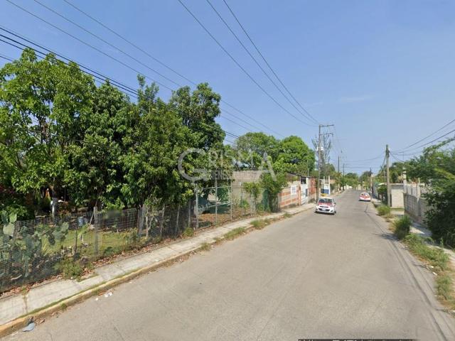 TERRENO EN VENTA EN COL. LOS PINOS