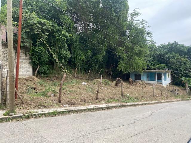 TERRENO EN VENTA EN COL. SANTA EMILIA, POZA RICA, VERACRUZ