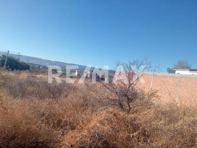 Terreno en venta en Colonia del Bosque 4