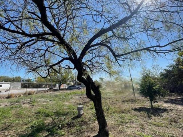 Terreno en venta en colonia Industrial, Salinas Victoria Nuevo león