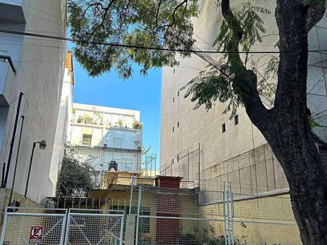 Terreno en venta en colonia Napoles CDMX ideal para desarollo habitacional