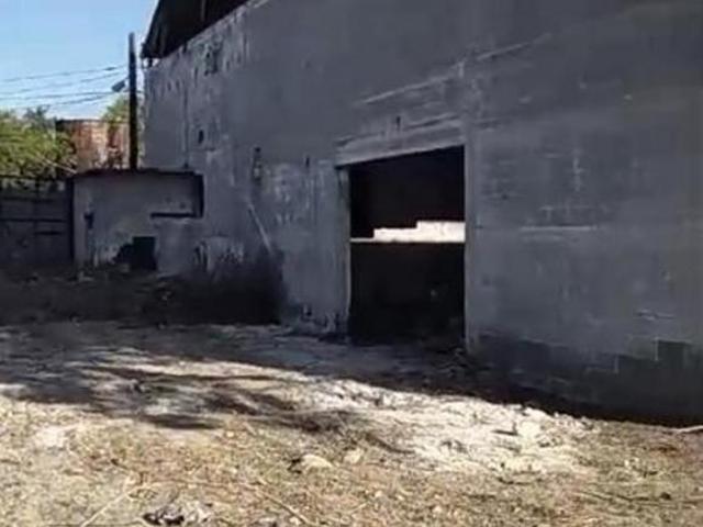 TERRENO EN VENTA EN COLONIA TOPO CHICO CON POTENCIAL PARA DESARROLLO HABITACIONAL