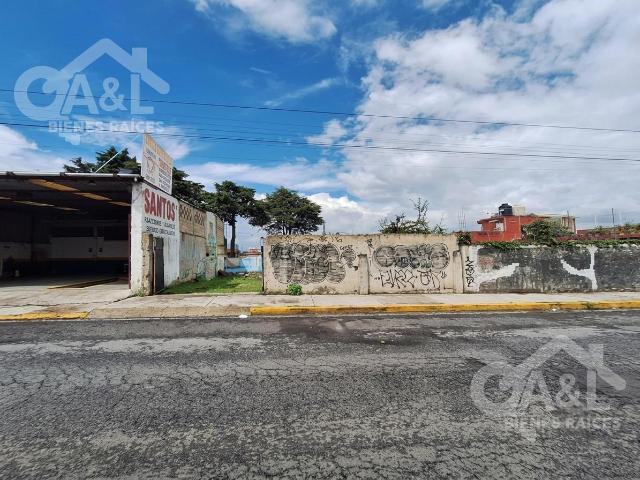 Terreno en Venta en con doble frente Avenida Lazaro Cardenas