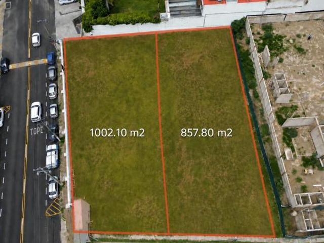 Terreno en Venta en Condominio sobre Circuito Madrigal
