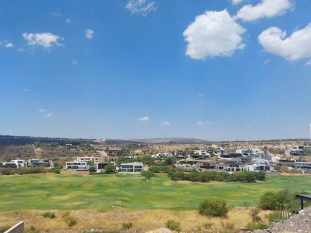 Terreno en venta en Condominio VI