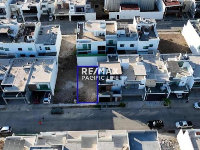 TERRENO EN VENTA EN COTO 15 REAL DEL VALLE 4