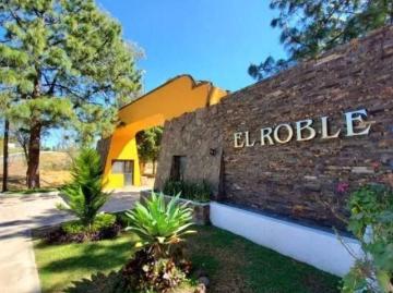 Terreno en venta en coto Residencial El Roble