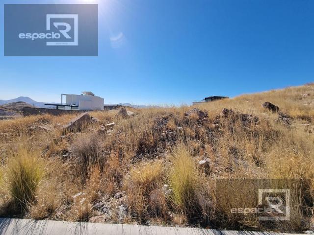 TERRENO EN VENTA EN DOMINIO