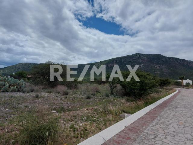TERRENO EN VENTA EN EZEQUIEL MONTES