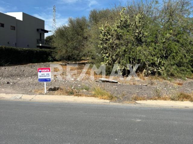 TERRENO EN VENTA EN EL CAMPANARIO