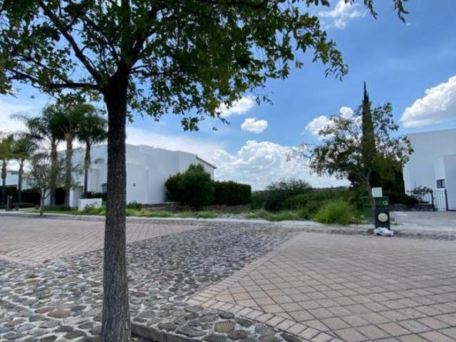 Terreno en venta en El Campanario