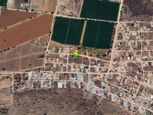 TERRENO EN VENTA EN EL CENTENARIO TEQUISQUIAPAN SUP. 300 MTS CON TITULO DE PROPIEDAD