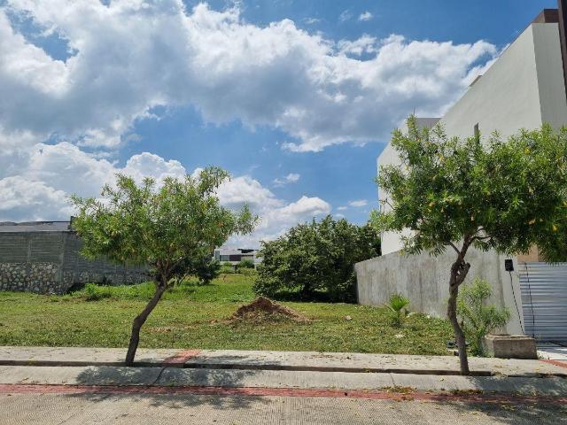 Terreno en VENTA en el Fraccionamiento Club Campestre