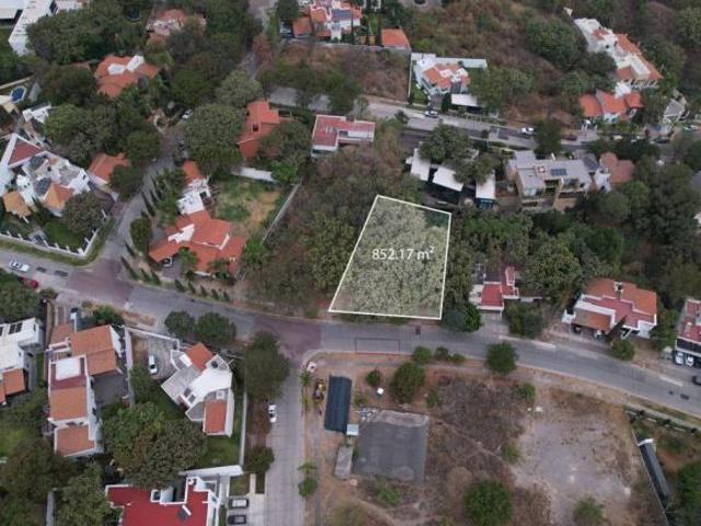 Terreno en venta en El Palomar, Paseo del Agua 139