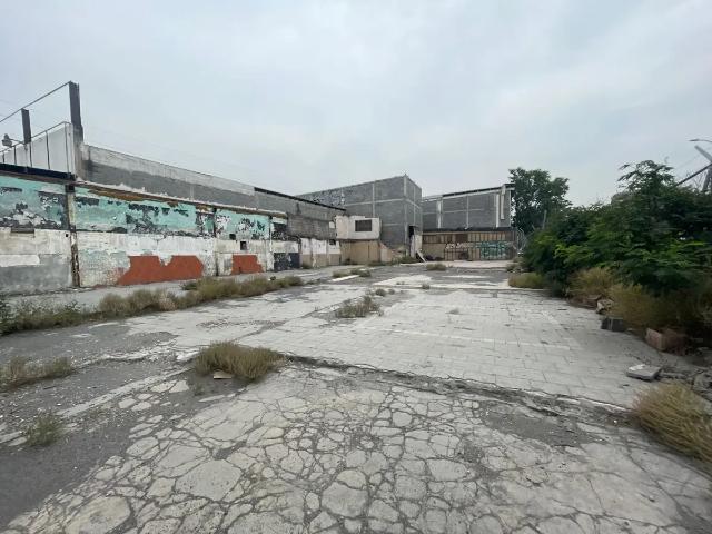 Terreno en VENTA en ESQUINA Col. del Norte, Monterrey N.L. – Zona Universidad