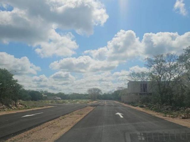 Terreno en Venta Privada Esquina, Conkal, Yucatán
