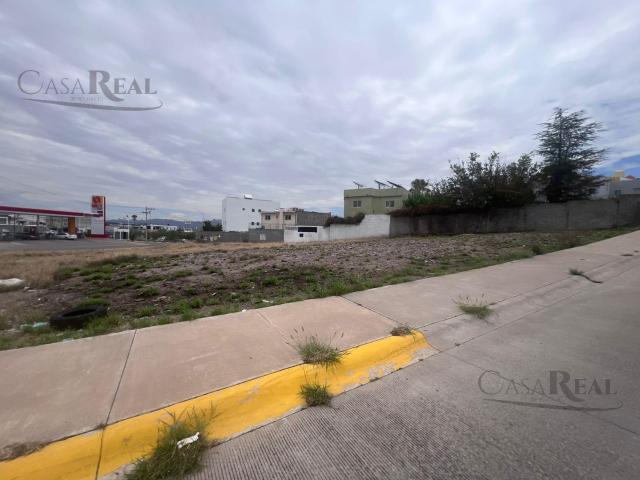 Terreno en venta en esquina en Cordilleras Chihuahua