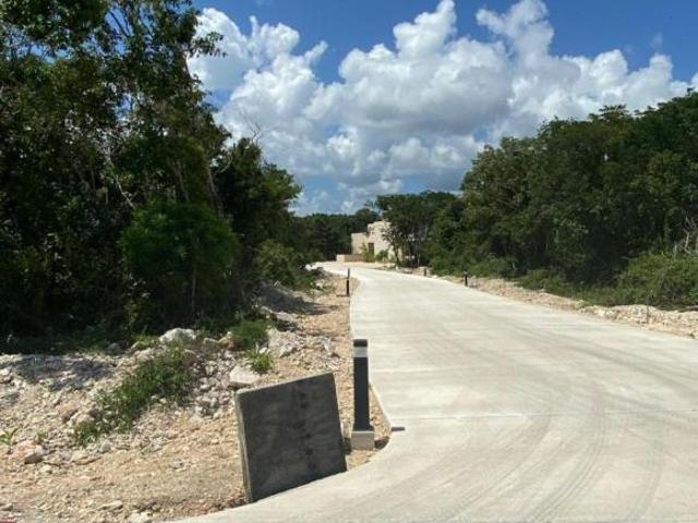 TERRENO EN VENTA EN ESTRELLA DE MAR XPU HA BEACH RESIDENTIAL RESORT, QUINTANA ROO MÉXICO