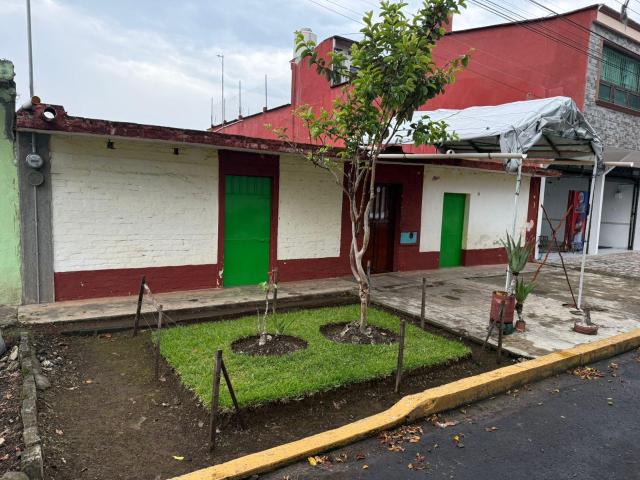 Terreno en venta en Fidencio Oca?a a cuadra y media de Av. M?rtires del 28 de Agosto, Xalapa, Ver