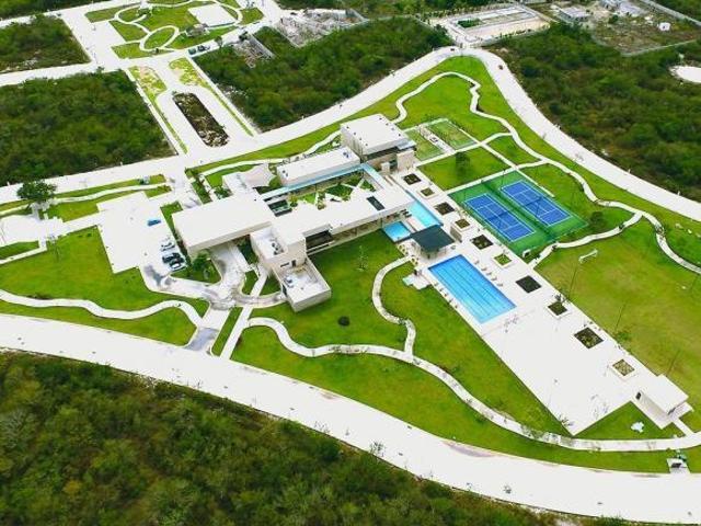 Terreno en Venta en Fracc.Norte Mérida, Komchén, Mérida Yucatán EB WT4830