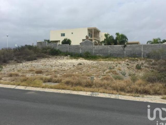 Terreno en VENTA en Fracc. Hacienda San Pedro, Zuazua, N.L
