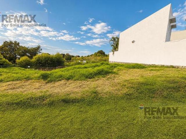 Terreno en venta en Fracc. Loma Linda, Cuernavaca, Morelos. Clave 6270