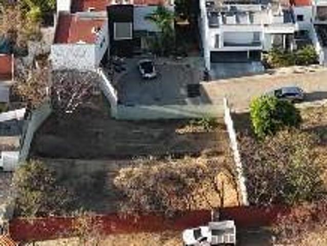 Terreno en Venta en fracc. residencial privado, San Felipe del Agua