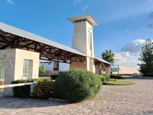 Terreno en Venta en Fracc. Residencial San Felipe Durango
