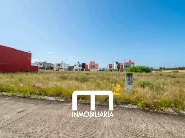Terreno en VENTA en Fracc. Villas Paraíso, Fortín, Ver