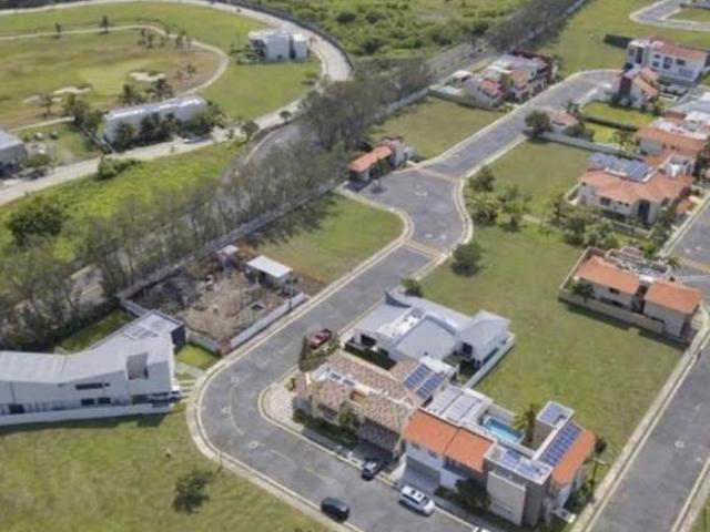 Terreno en venta en fraccionamiento vista Bella, Riviera Veracruzana