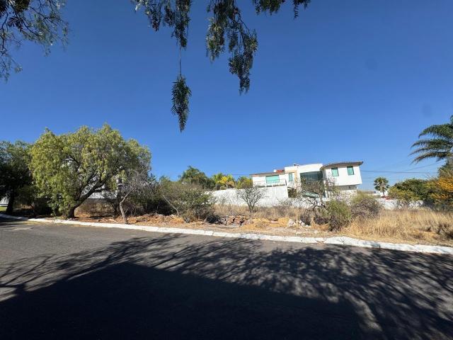 TERRENO EN VENTA EN FRACCIONAMIENTO VISTA REAL