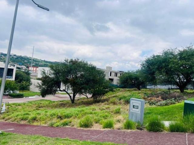 Terreno en venta en Fraccionamiento Altozano, Condominio Grieta