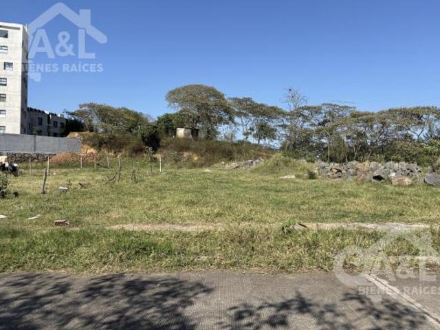 Terreno en Venta en Fraccionamiento La nueva Herradura Arco Sur
