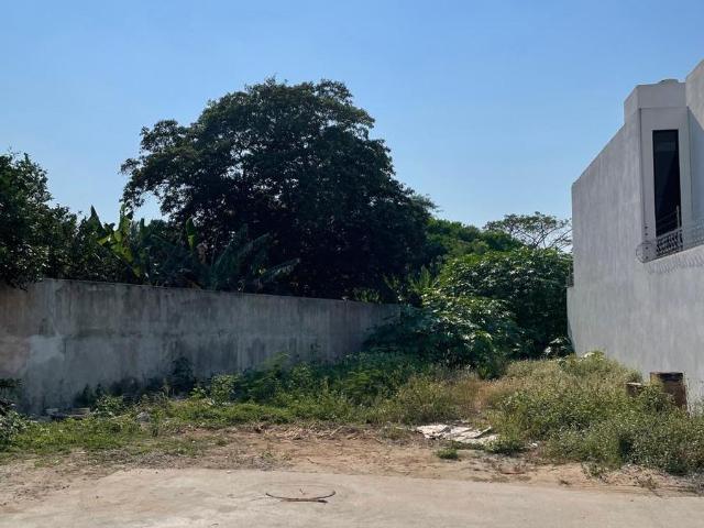 TERRENO EN VENTA EN FRACCIONAMIENTO LOMAS DE IXTACOMIT?N