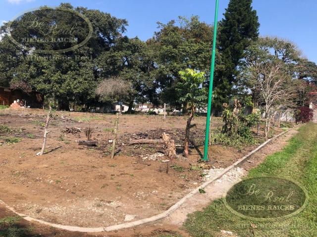 Terreno en Venta en Fraccionamiento Privado Campestre en Coapexpan