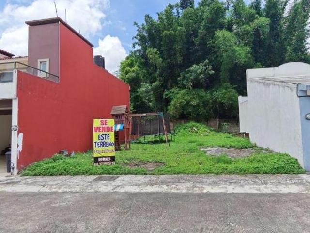 TERRENO EN VENTA EN FRACCIONAMIENTO PRIVADO LOS CEDROS A 10 MINS. DEL CENTRO DE CÓRDOBA