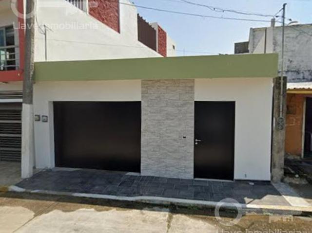 Terreno en Venta en General Anaya, Col. Esfuerzos de los Hermanos del Trabajo, Coatzacoalcos, Ver