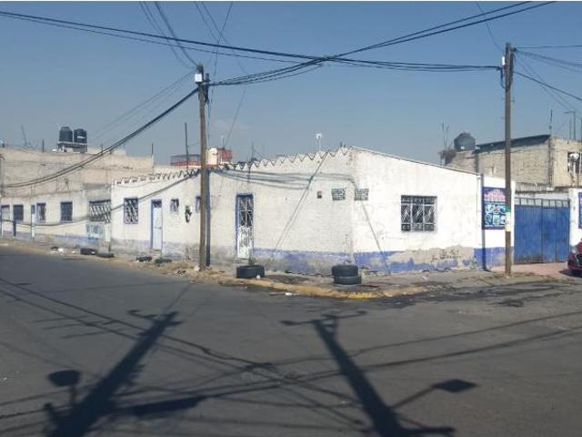 Terreno en venta en Granjas Valle de Guadalupe Sección A, Ecatepec de Morelos, México
