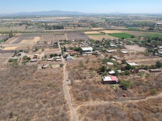 Terreno en venta en Huitzatarito 4