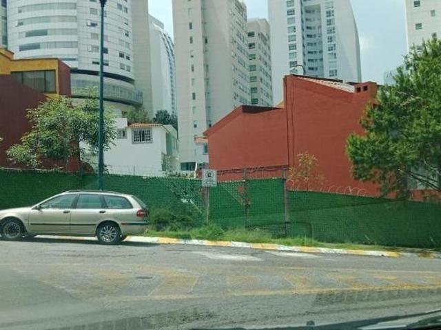 Terreno en venta en Hacienda de las Palmas