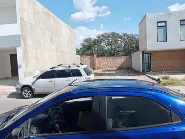 Terreno en Venta en Jardines De Santa Fe León Guanajuato